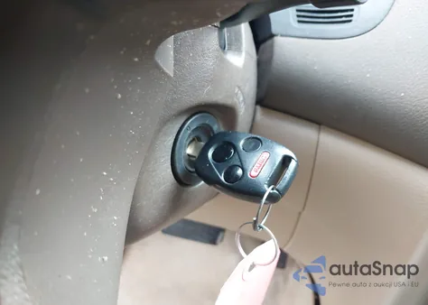 2005 Honda Accord 3.0 Ex z USA, uszkodzony, nr VIN 1HGCM66535A035612